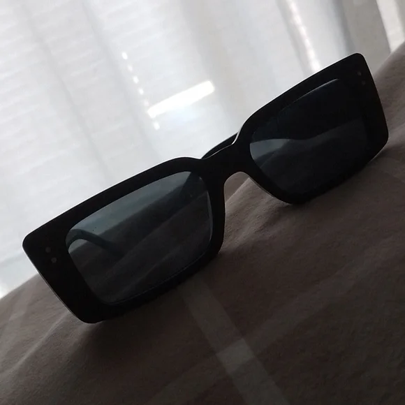 Sunglasses - Picture 2 of 2